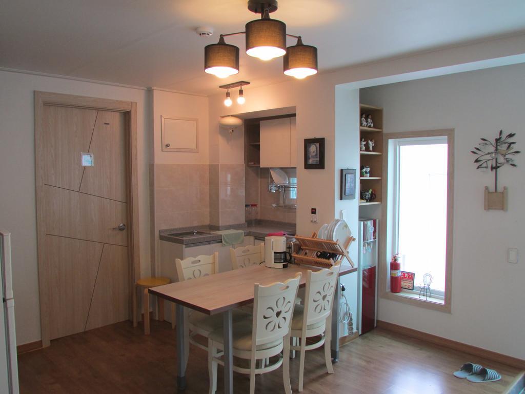 Yeon Guesthouse Сеул Экстерьер фото