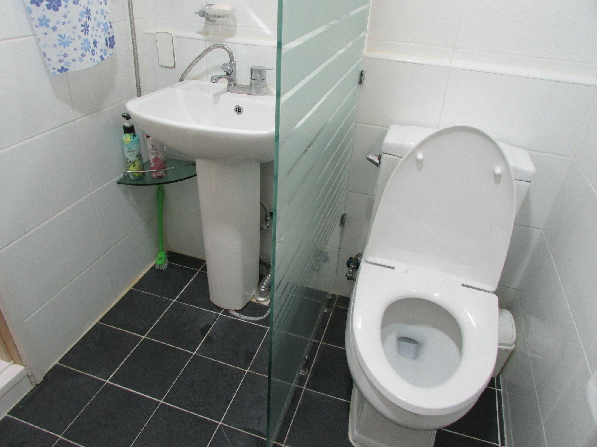 Yeon Guesthouse Сеул Экстерьер фото